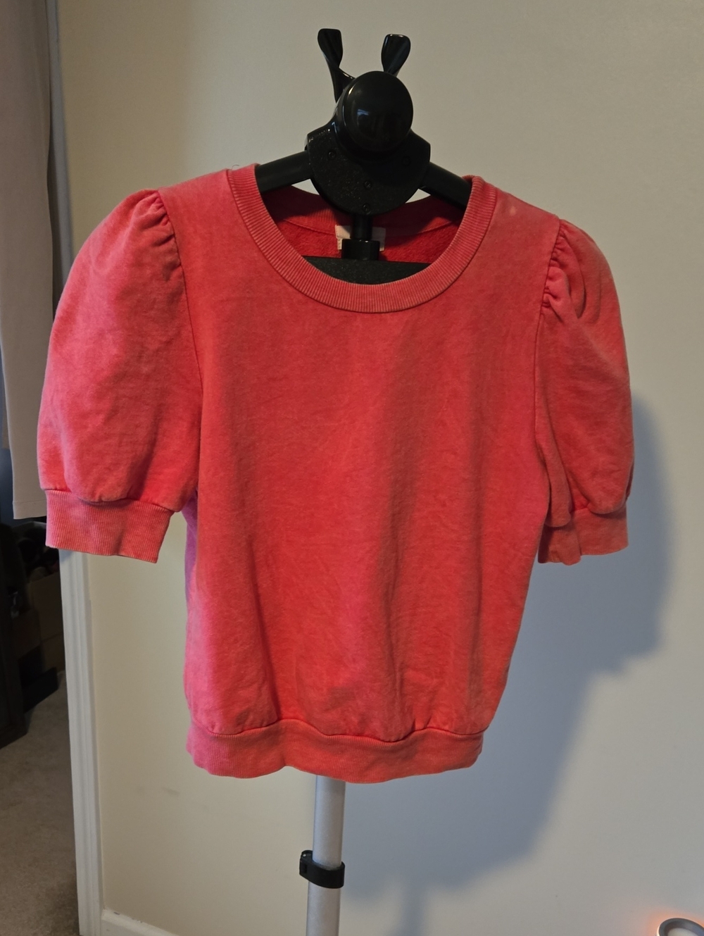 T.La Coral Puff Sleeve Crewneck Top
